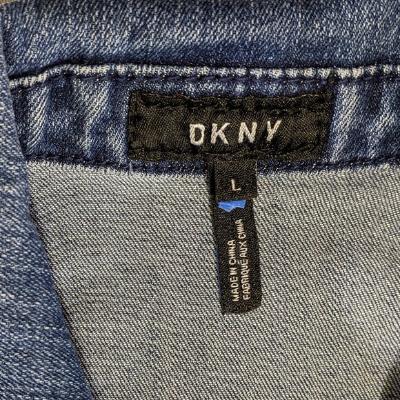 DKNY denim jacket with Rainbow Haired girl Embroidery - Picture 8 of 8